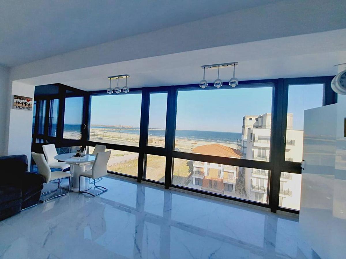Luxury With Sea View Apartment