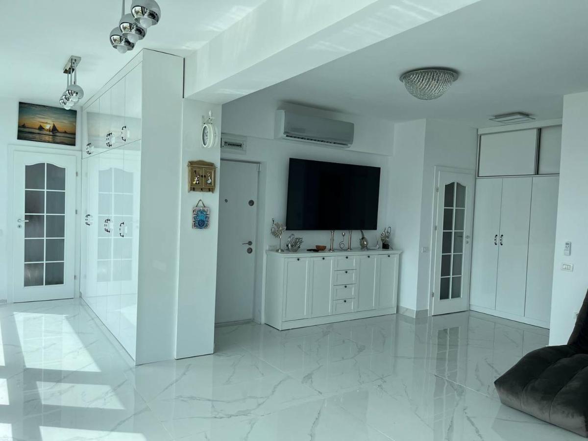 Apartment Luxury With Sea View